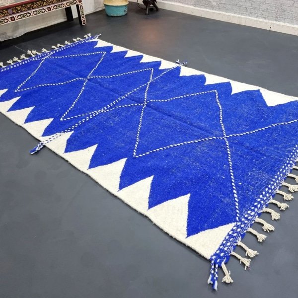 Niebieski marokański dywan kilim