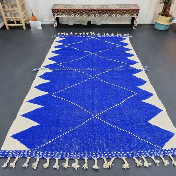 Niebieski marokański dywan kilim