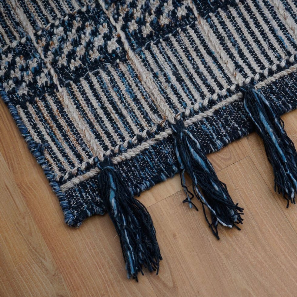 Dywan w stylu denim kilim z podziałką