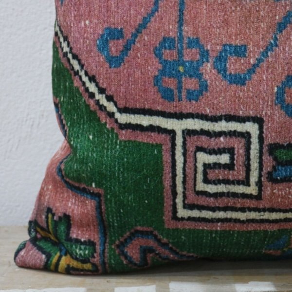 Zielona poduszka kilim