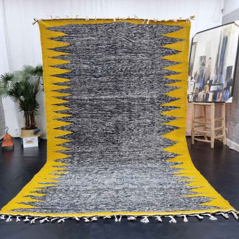 Szary marokański dywan kilim