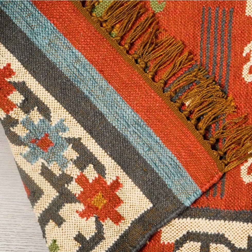 Dywan kilim w stylu indiańskim