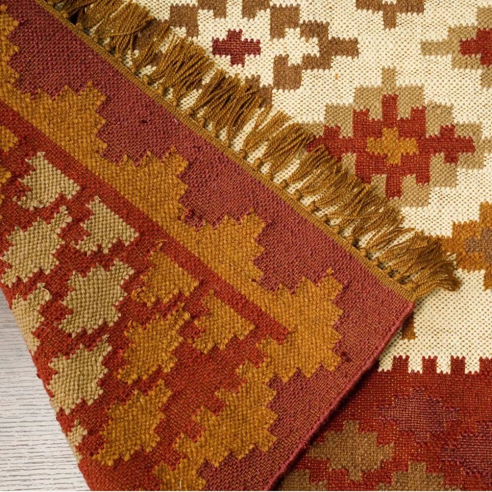 Dywan kilim do salonu w stylu Navajo