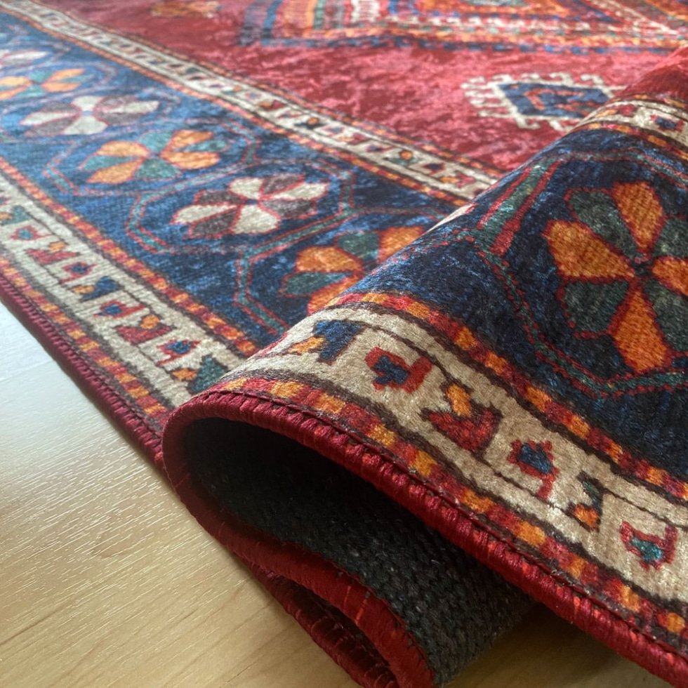 Czerwony dywan Aubusson w stylu kilim z możliwością prania