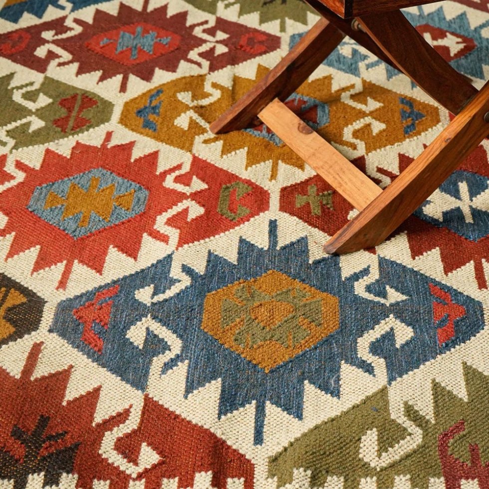 Dywan kilim w stylu południowo-zachodnio-amerykańskim