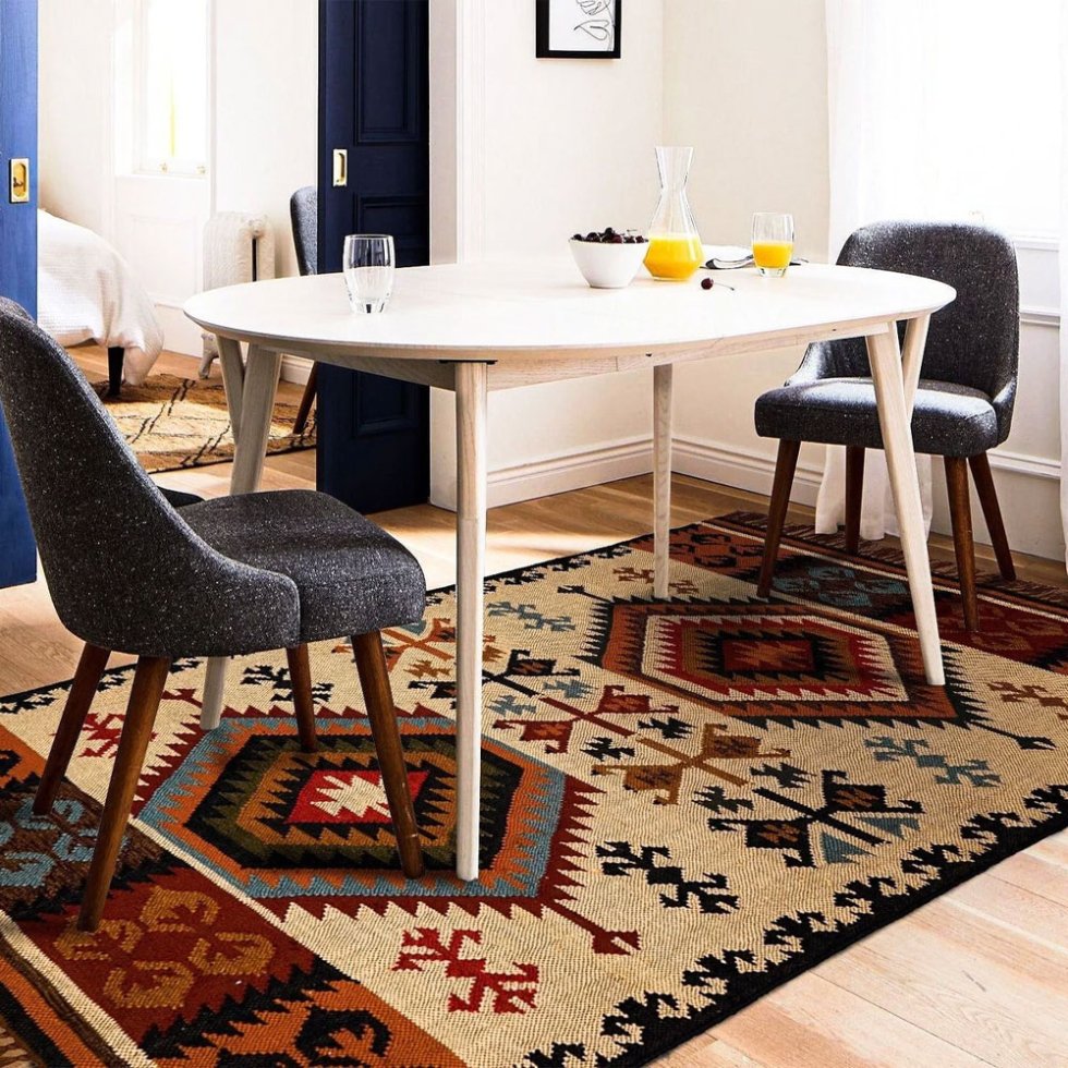 Tkany etniczny dywan kilim