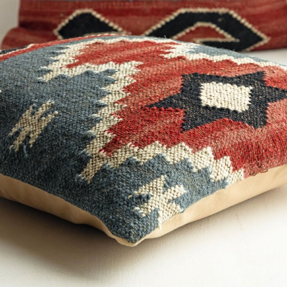 Poduszki kilim pottery barn