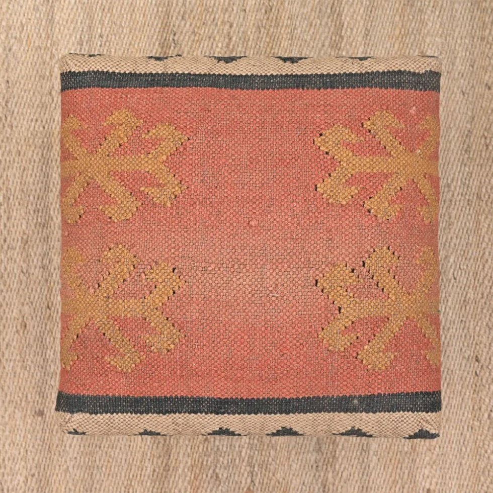 Pomarańczowy kwadratowy stołek otomana kilim
