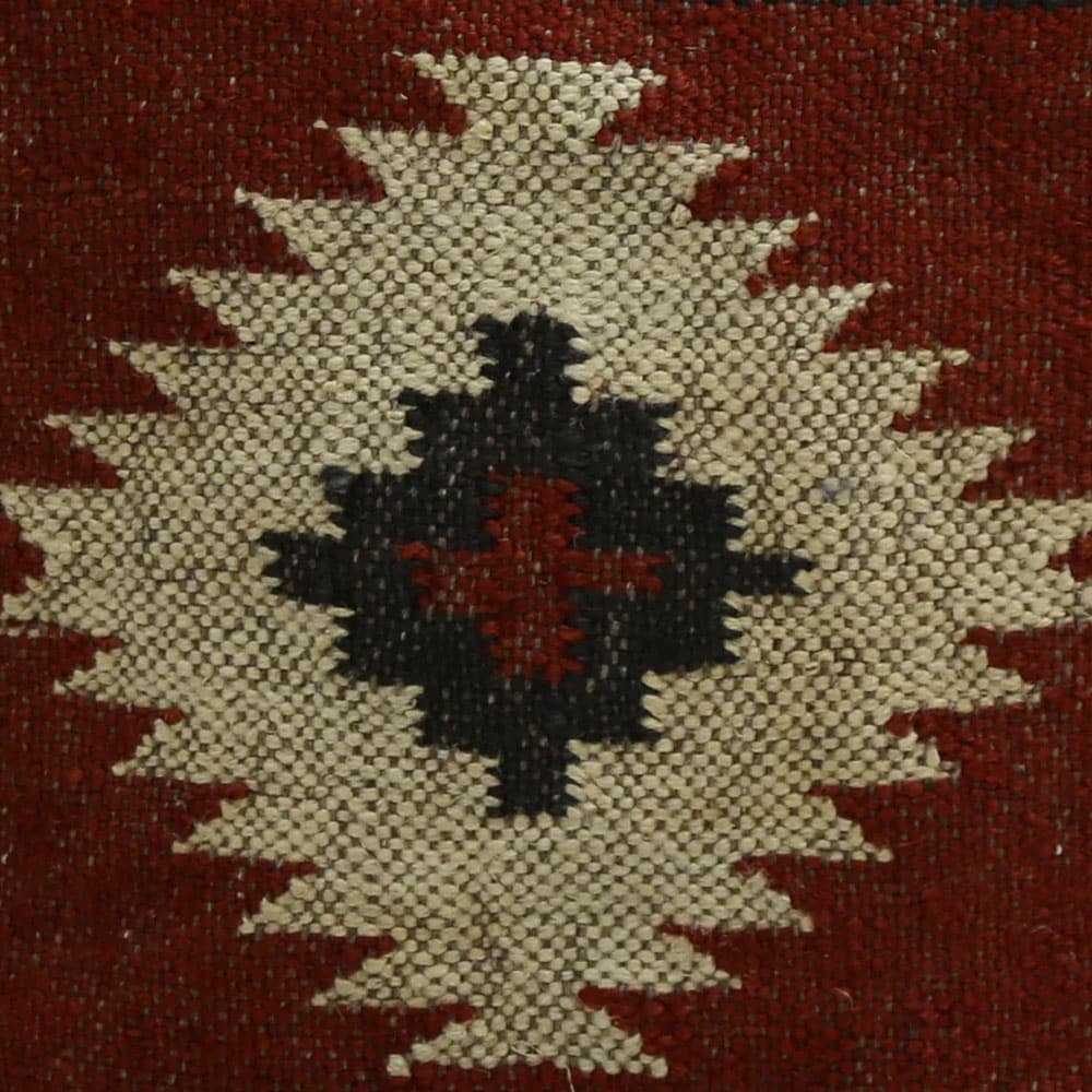 Pufa Kilim z rdzawym wzorem diamentowym Pufa Kilim z rdzawym wzorem diamentowym