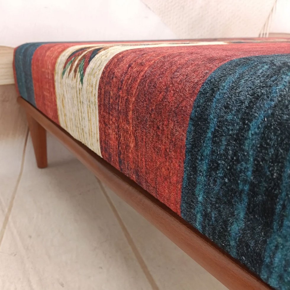 Turecki stolik kawowy kilim z nadrukiem
